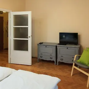 Apartament Apartament Stopover Metro Wierzbno Polska
